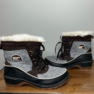 NWOT SOREL Tivoli Bootie size 9